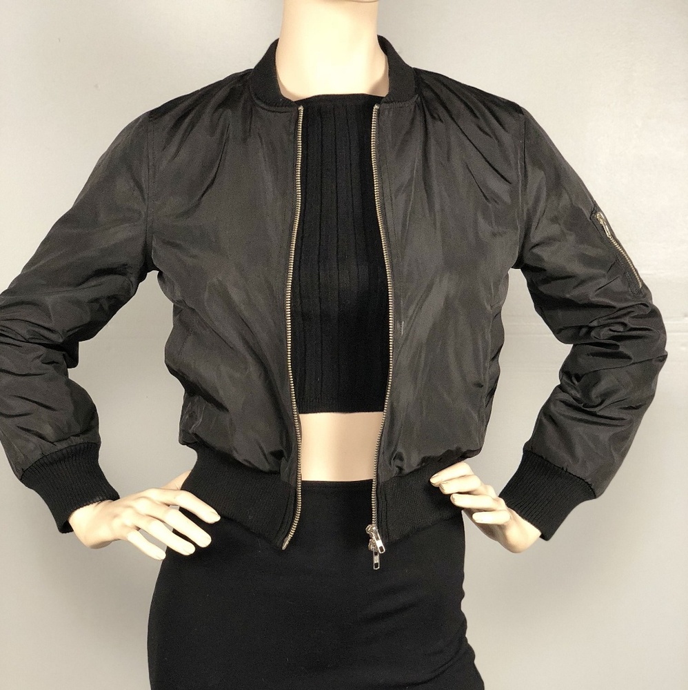 Boohoo  Bomber jacket Black 4